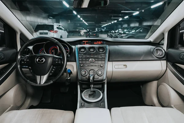 Novosibirsk Rusia Oktober 2020 Mazda Close Dashboard Pemain Roda Kemudi — Stok Foto