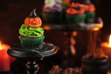 Cadılar Bayramı cupcake kabak ile