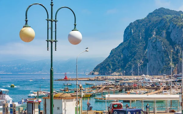 Capri Olaszország 2018 Április Marina Grande Capri Sziget Olaszország Jogdíjmentes Stock Fotók