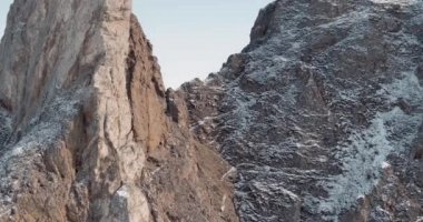 Baykal. Olkhon Adaları. drone--dan ateş. Hava fotoğrafçılığı. Irkutsk bölge. yaz.