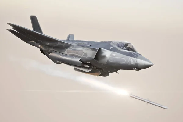 Aviones Militares Avanzados Apuntando Objetivo Disparando Misiles Renderizado —  Fotos de Stock