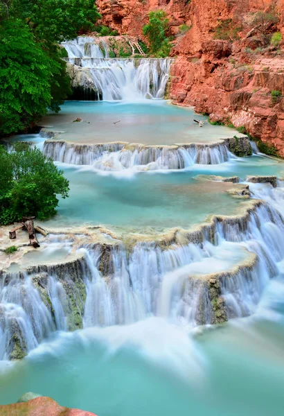 Beaver Falls, büyük kanyon, Arizona ABD Havasupai alanında Supai Köyü