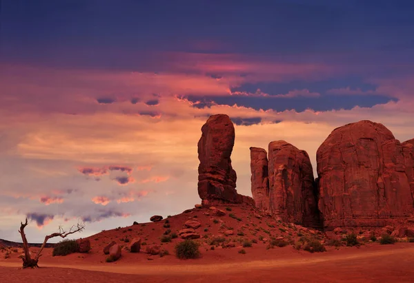 Başparmak Anıt Vadisi kabile Parkı, Utah, ABD