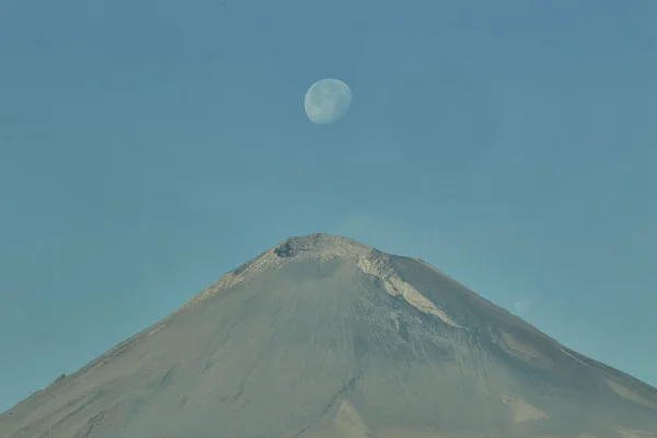 Céu Paisagem Lua Vulcão Popocatepetl — Fotografia de Stock