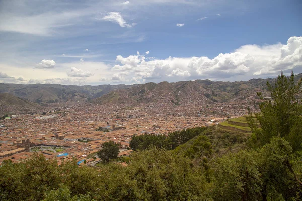Cusco ana kare (Plaza de Armas üzerinde 20 Ocak 2019 panoramik havadan görünümü)