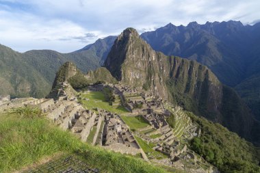 Machu Picchu, Peru - Ruins İnka İmparatorluğu'nun şehir ve Huaynapicchu dağ, kutsal vadi