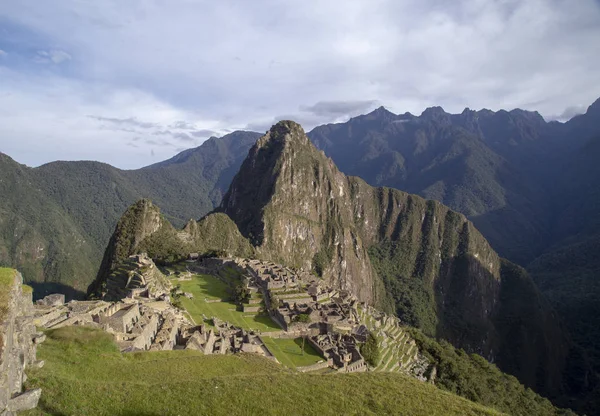 Machu Picchu Peru Ruins Nka Mparatorluğu Nun Şehir Huaynapicchu Dağ — Stok fotoğraf