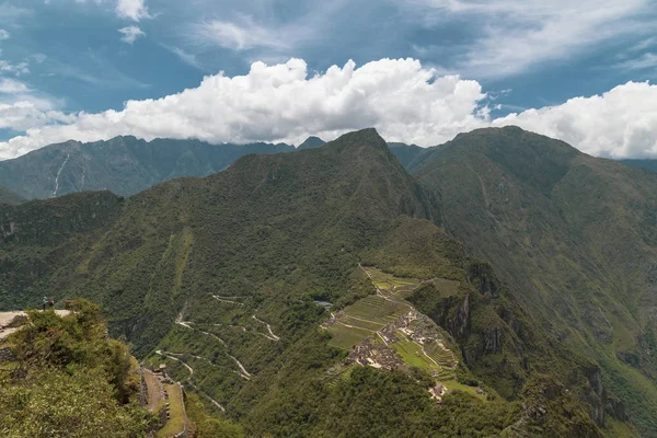 Панорамный Вид Machu Picchu Peru Ruins Inca Empire City Huaynapicchu — стоковое фото