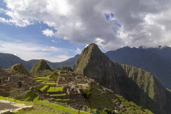 Panoramik Görünüm Machu Picchu Peru Ruins Nka Mparatorluğu Nun Şehir — Stok fotoğraf