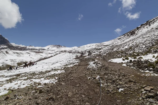 パノラマ ビュー、Vinicunca、7 色山、7 色山、トレッキング、クスコ、ペルー. — ストック写真