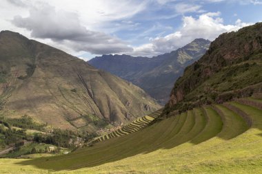 Pisaq, İnkan kalesi harabeleri,Urubamba Vadisi, Peru