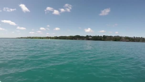 Vacker Laguna Bacalar Över Horisonten Lagun Sju Färgerna Quintana Roo — Stockvideo