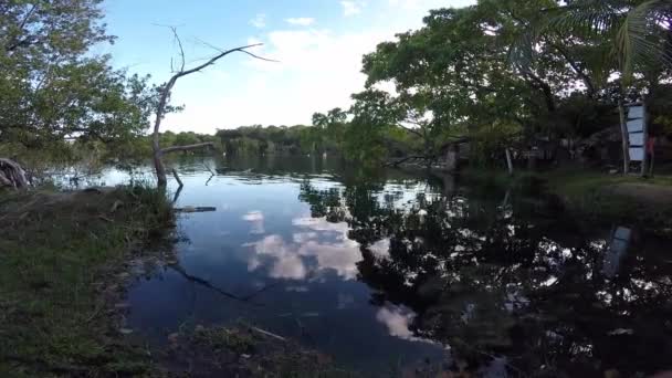 Ηλιοβασίλεμα Στο Ξύλινο Λιμάνι Καλοκαίρι Bacalar Quintana Roo Μεξικό — Αρχείο Βίντεο