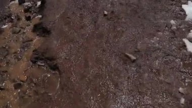Gökkuşağı Dağları Peru - 20 Aralık 2018; Dağın panoramik görünümü, dağ vinicunca (gökkuşağı dağı) tepesine yolda turistler , Peru.