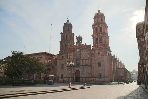 20. juni 2019 san luis potosí, mexiko: kirchen im historischen zentrum der kolonialstadt san luis potosí mexiko. — Stockfoto