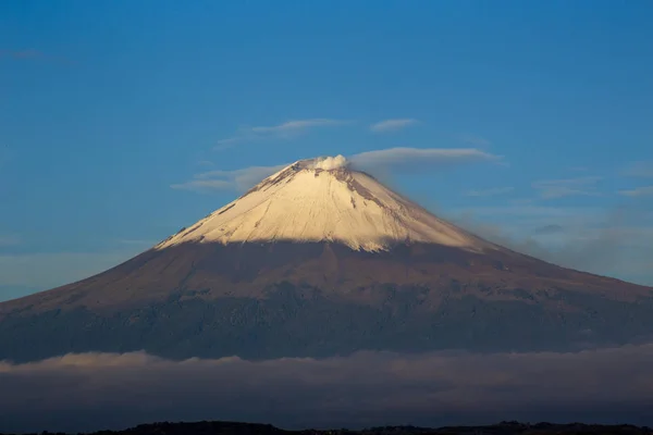 Erupción del volcán popocatepetl México — Foto de Stock