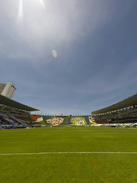 León, Guanajuato México - 20 Haziran 2019: Estadio León, Nou Camp - Club León F.C. panoramik manzarası