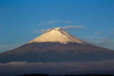 Meksika 'da aktif Popocatepetl volkanı
