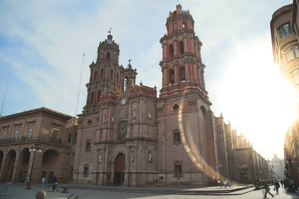 20 de junio de 2019 San Luis Potos (México): Iglesias del centro histórico de la ciudad colonial de San Luis Potos (México) —  Fotos de Stock