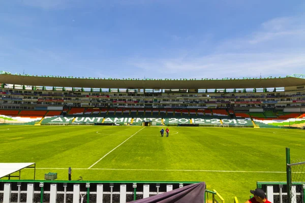 Leon, Guanajuato México - 20 de junio de 2019: Estadio Len, Nou Camp - Club Len F.C. vista panorámica — Foto de Stock