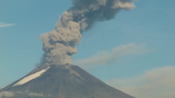 Popocatepetl Volcano Crater Active Volcano — Stock Video