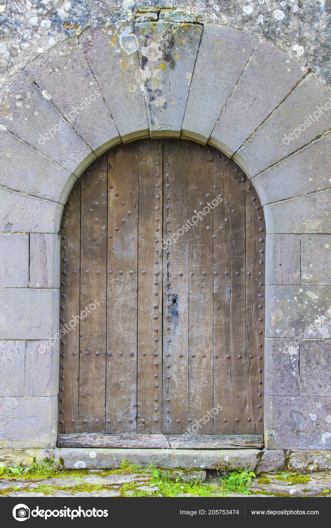 Iglesia puertas de hierro fotos de stock, imágenes de Iglesia puertas de hierro sin royalties | Depositphotos Iglesia puertas de hierro fotos de stock, imágenes de Iglesia puertas de hierro sin royalties | Depositphotos