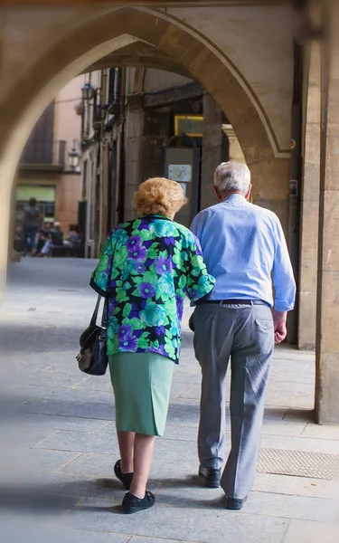 Mature Couple Resting Old Sity — Stock Photo, Image
