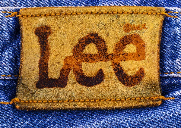 Fechar a etiqueta de couro da marca Lee jeans jeans jeans — Fotografia de Stock