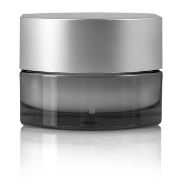 Beyaz arkaplanda izole edilmiş kabın içindeki kozmetik krem