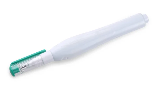 Le correcteur de stylo vert sur fond blanc — Photo