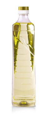 Beyaz arka planda izole plastik şişe yağ