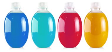 Beyaz arka planda izole edilmiş plastik meyve suyu şişesi