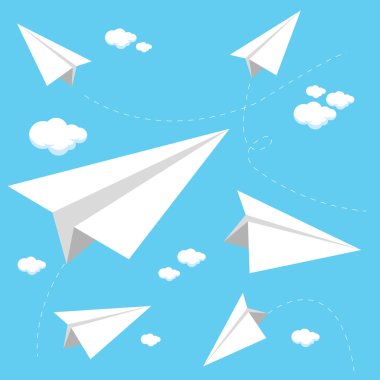 Gökyüzünde uçan beyaz kağıt uçaklar. Origami kağıt uçaklar bulutlarla mavi gökyüzünde uçar. Vektör illüstrasyonu