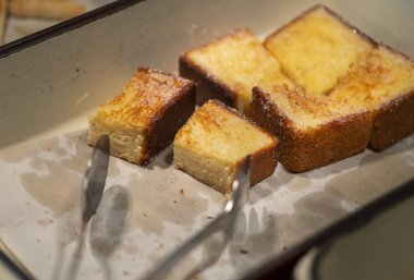 Ekmek yağı ve şeker,