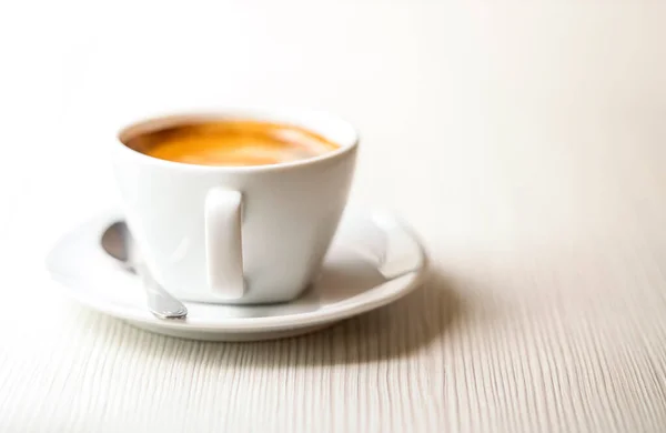 Heißer Kaffee Weißer Tasse Schöne Textur Des Tisches Ausgewählter Fokus — Stockfoto