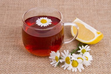 çay limon ve papatya