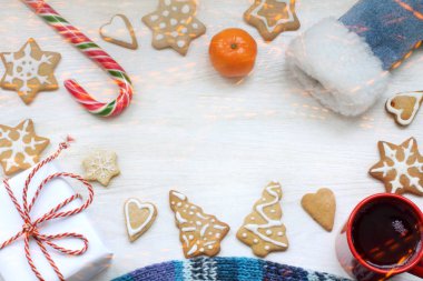 Yangın izleyici selam yukarıdan kutlama nesneleri görünümünün arka plan üzerinde bulanık / parti ateşli bir ruh hali ile kış