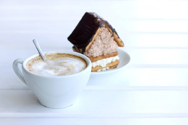 Espace table pour une pause café sucrée — Photo