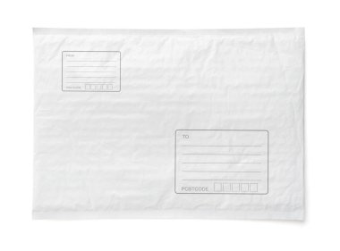 Beyaz posta paket yazma adresi için alana sahip. Plastik parsel nesne arka plan online alışveriş reklam için. Kırpma yolu ile beyaz arka plan üzerinde izole nesne.