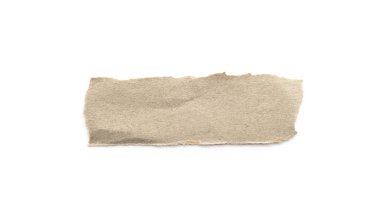 Beyaz arka planda geri dönüşümlü kağıt çubuğu. Kahverengi kağıt yırtılmış ya da yırtılmış kağıt parçaları kesme yolu ile beyaza izole edilmiş.