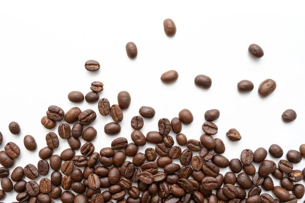 Fehér Alapon Izolált Kávébab Közelről — Stock Fotó