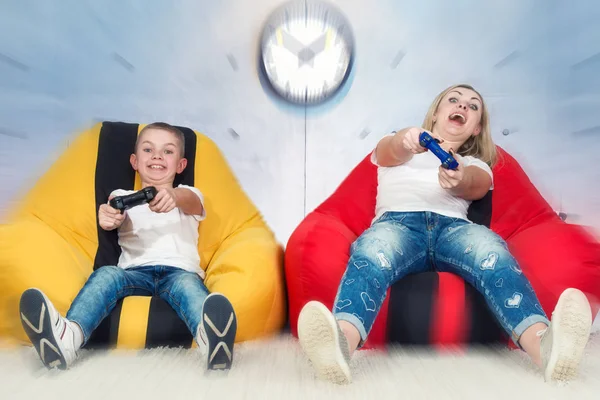 Mother Son Sit Chairs Bags Play Video Games Emotions — Stock Photo, Image