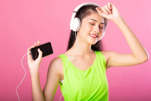 Portrait Happy Attractive Woman Summer Outfit Listening Dancing Music Her — Stock Photo, Image