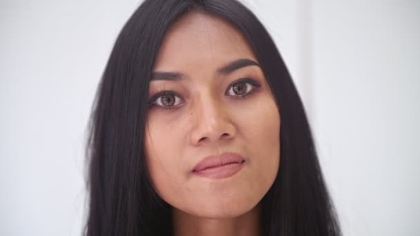 Retrato Mulher Irritado Mulher Asiática Retrato — Vídeo de Stock