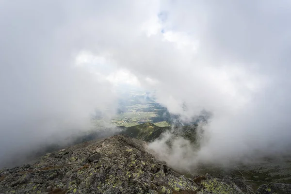 Turystyka Słowacji Tatrzański Park Narodowy Polska Landscpes Panorama Góry Chmury — Zdjęcie stockowe