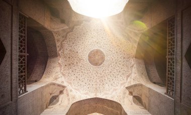 Distorations lens, cami ile etkileri ışık. IRA üyesi gezi