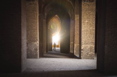 Distorations lens, cami ile etkileri ışık. IRA üyesi gezi