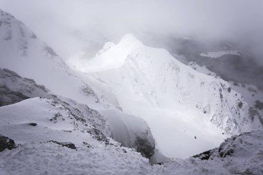 Pilatus dağ bulutlar
