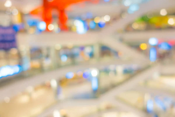 Abstrato borrão pessoas no shopping center  . — Fotografia de Stock