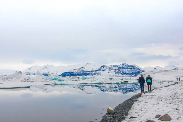 Icebergs en Laguna Glaciar, Islandia  . — Foto de Stock